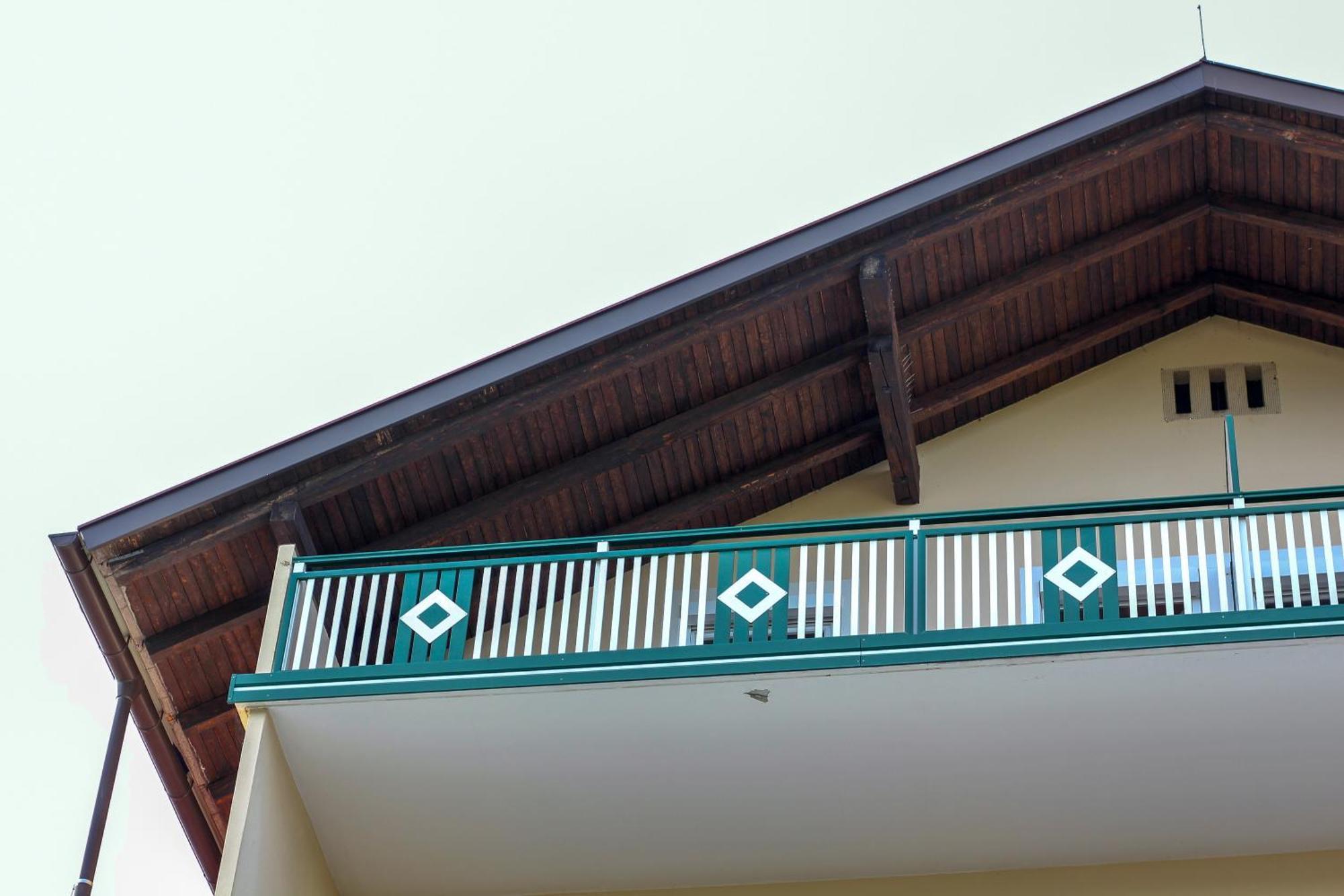 Self-Check In Apartmenthotel Seeglueck Pörtschach am Wörthersee 外观 照片
