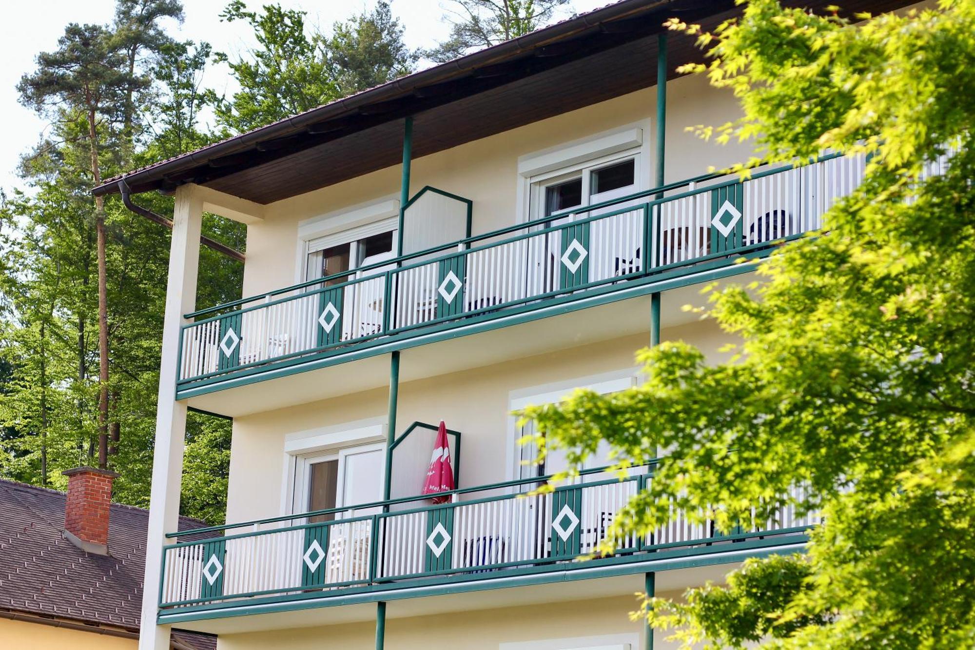 Self-Check In Apartmenthotel Seeglueck Pörtschach am Wörthersee 外观 照片