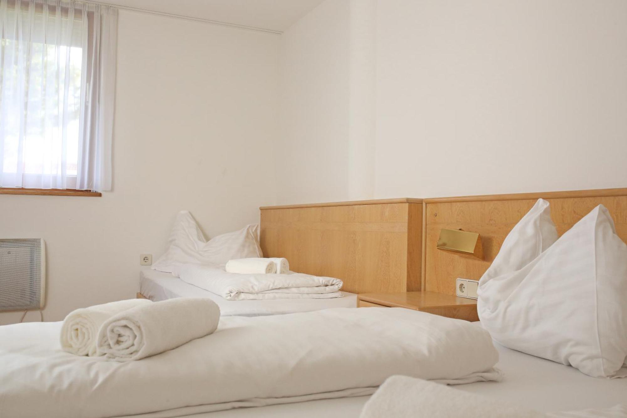 Self-Check In Apartmenthotel Seeglueck Pörtschach am Wörthersee 外观 照片