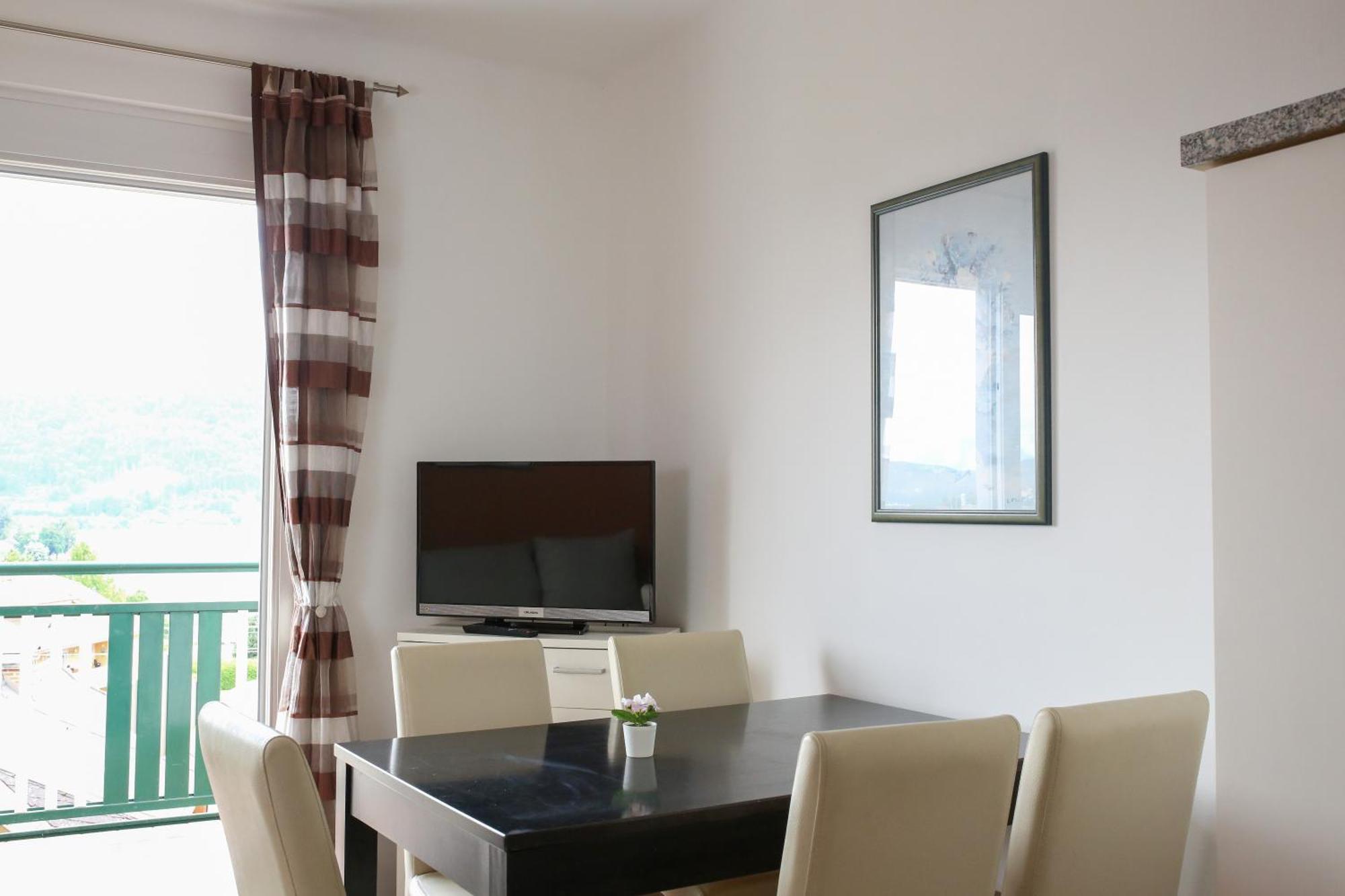 Self-Check In Apartmenthotel Seeglueck Pörtschach am Wörthersee 外观 照片