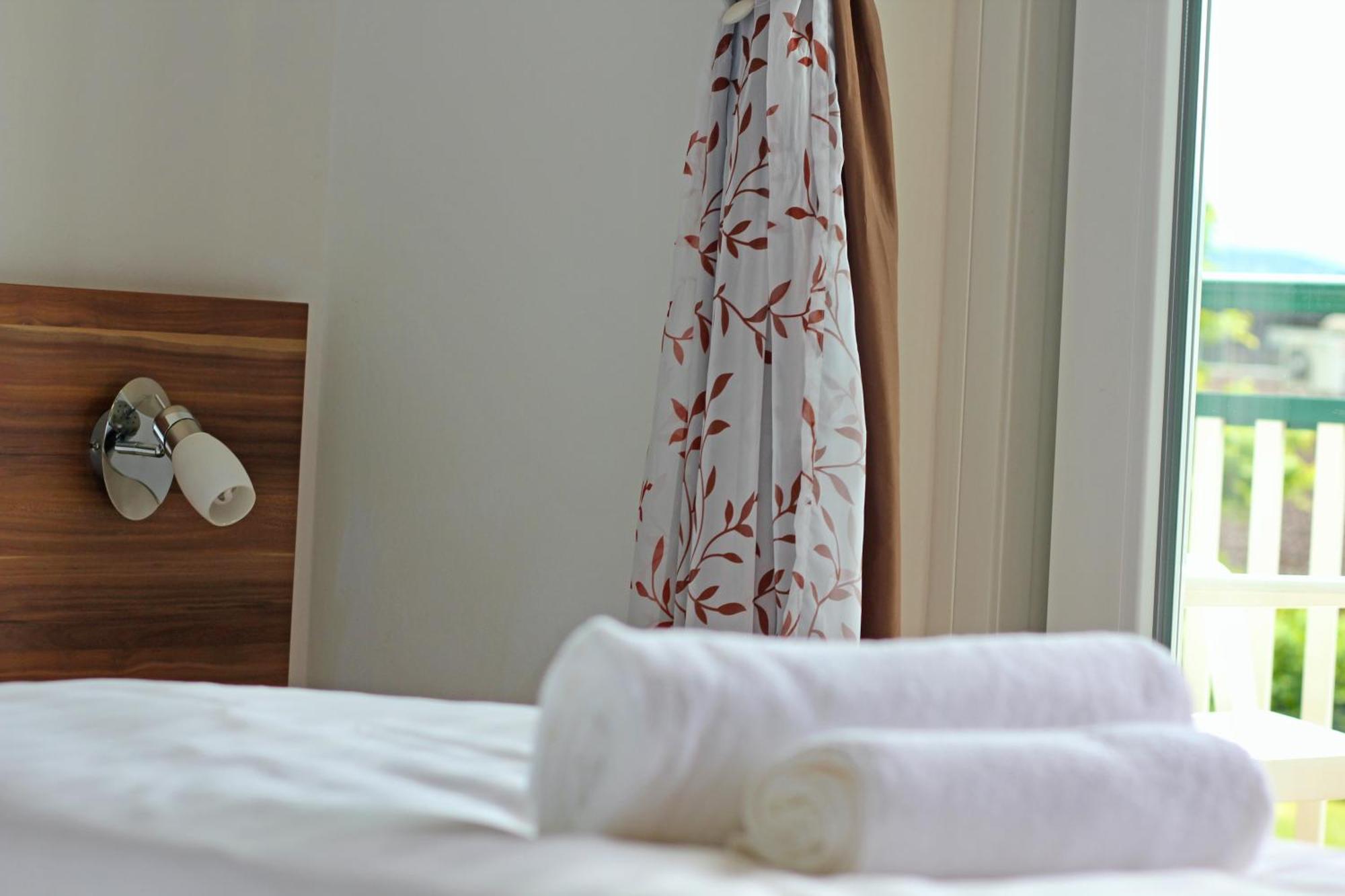 Self-Check In Apartmenthotel Seeglueck Pörtschach am Wörthersee 外观 照片