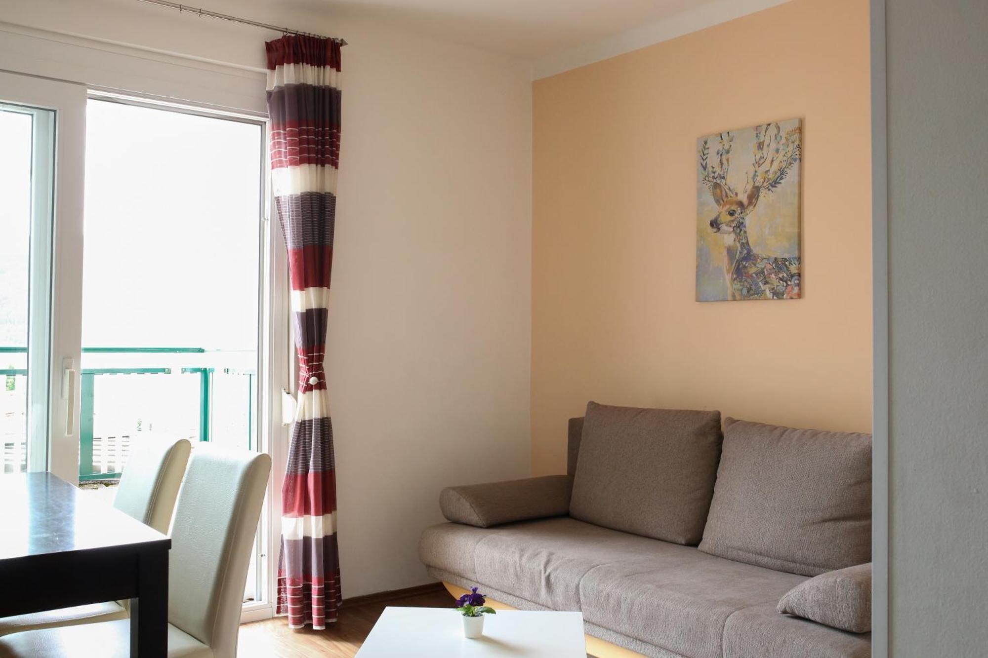 Self-Check In Apartmenthotel Seeglueck Pörtschach am Wörthersee 外观 照片